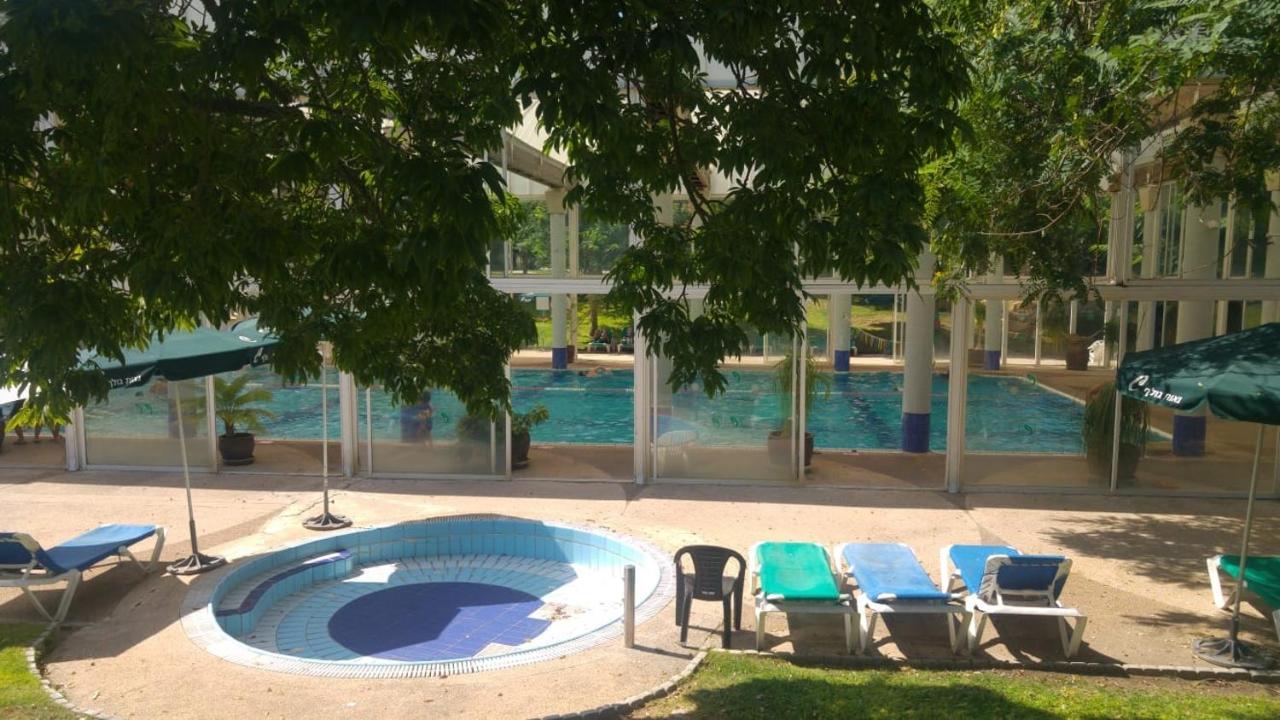 Liz Suite Caesarea Buitenkant foto