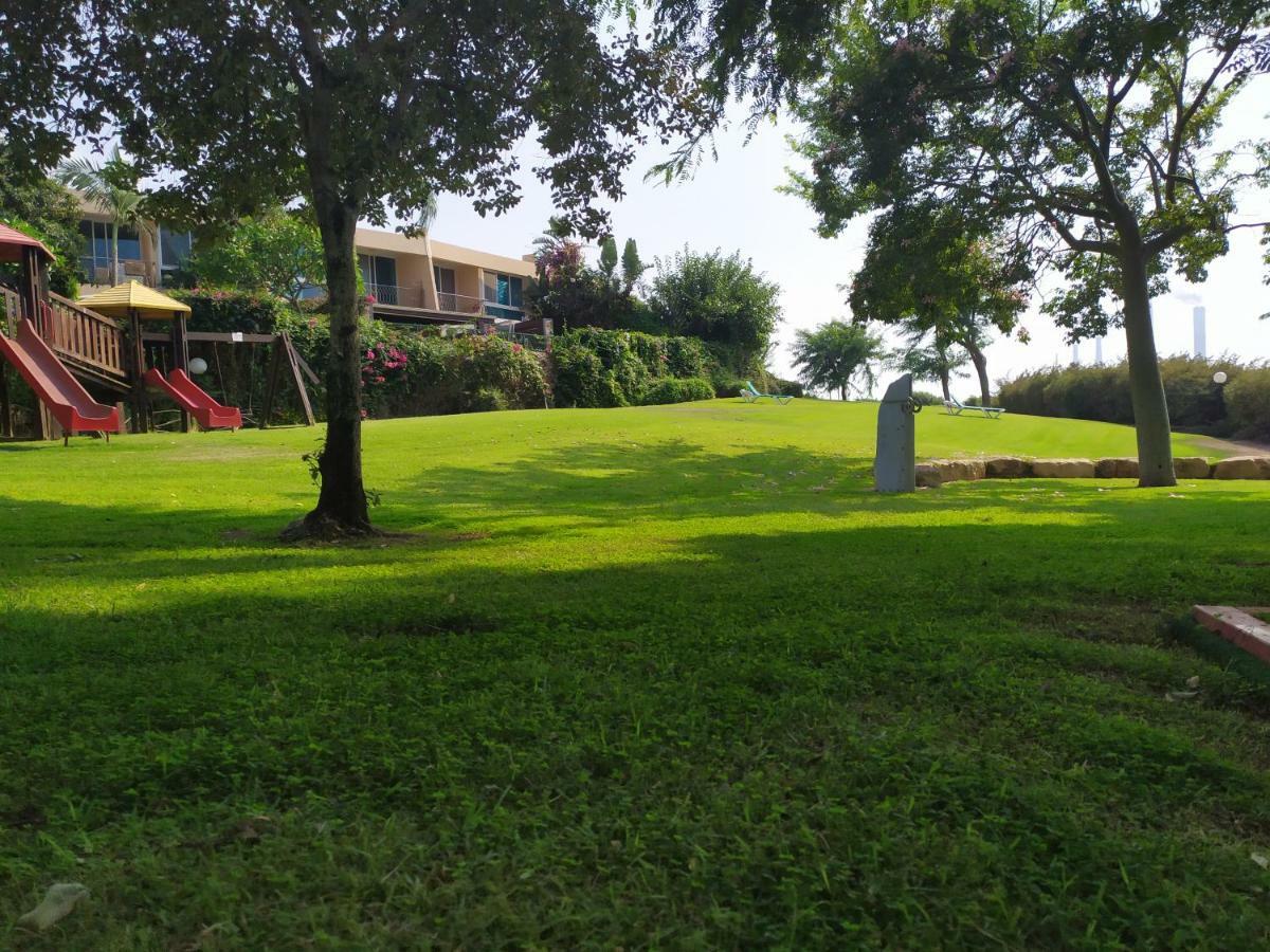 Liz Suite Caesarea Buitenkant foto